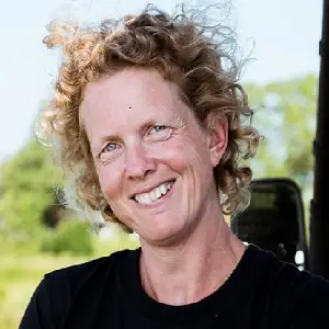 Loes Frings - instructeur en eigenaar Loes Frings - instructeur en eigenaar